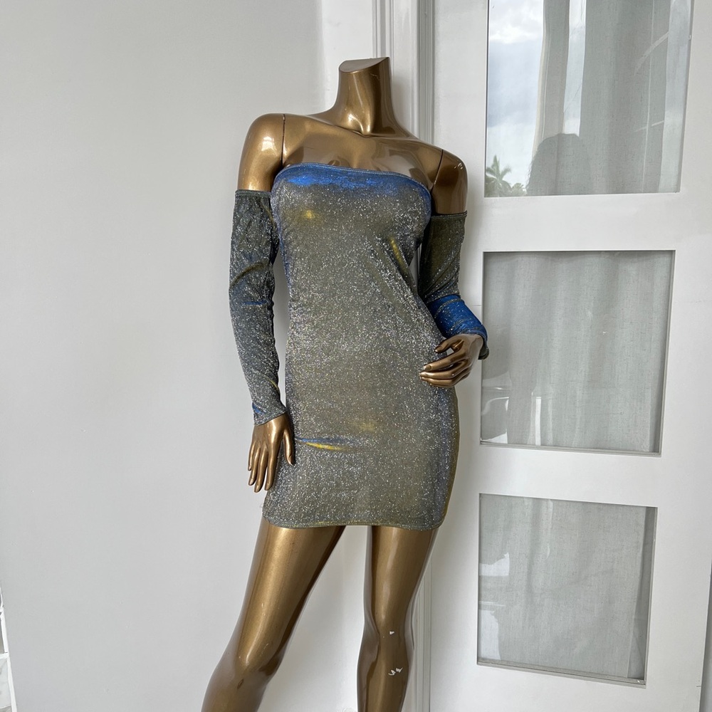PrettyLittleThing Silver and Blue Off-Shoulder Dress